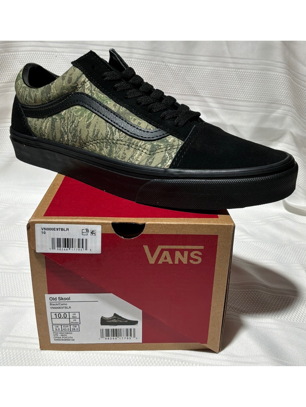 Vans Old Skool Black Camo Sneakers Size 10
